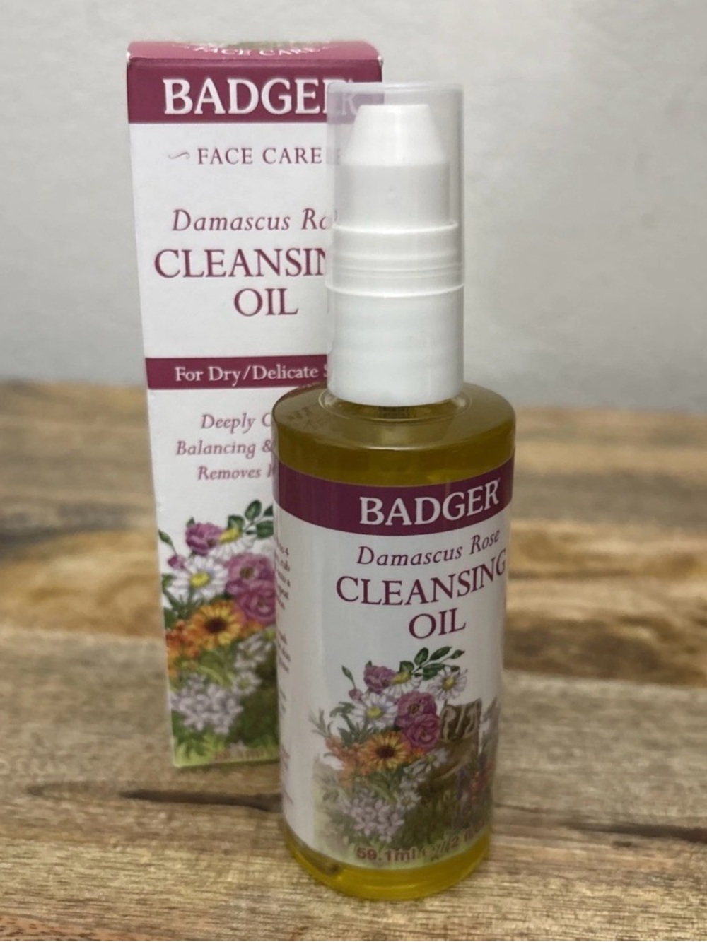 BADGER Organic Damascus Rose Cleansing Oil for Dry/Delicate Skin - 2 fl oz NEW